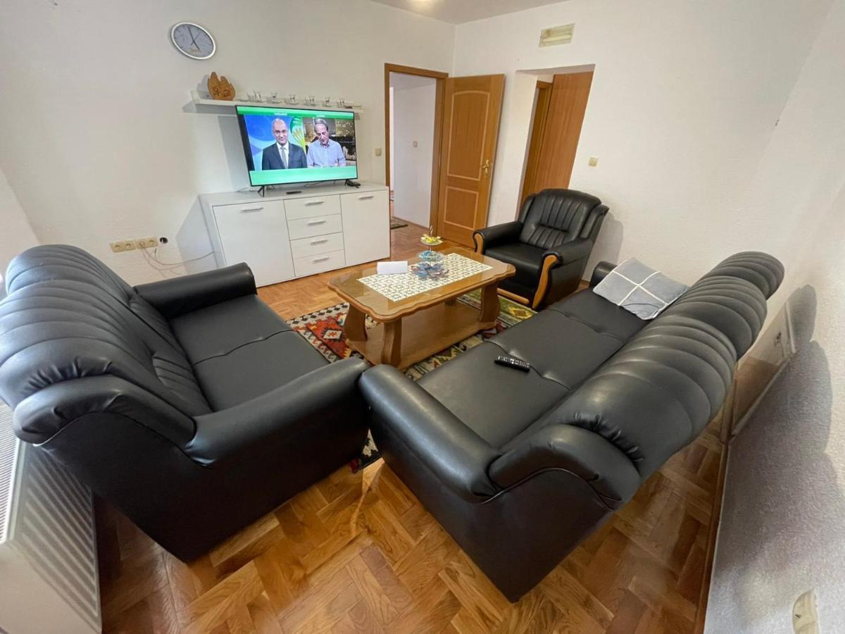 Apartman Green ลิฟโน ภายนอก รูปภาพ